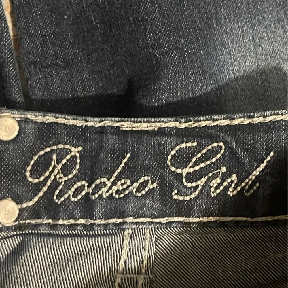 Rodeo Girl Embroidered Dark Wash Straight Adjustable Waist Capri‎ Jeans Size 6